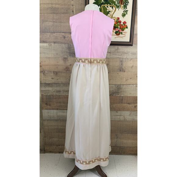 Vintage 1970’s Vicky Vaughn Romantic Embroidered Maxi Dress Mod - Picture 9 of 9